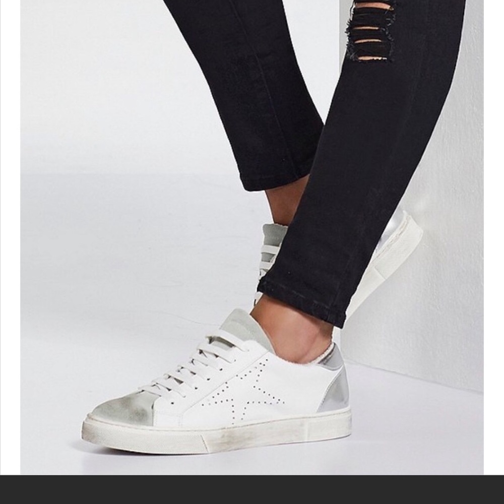 Steve Madden Rezza Sneakers 8.5